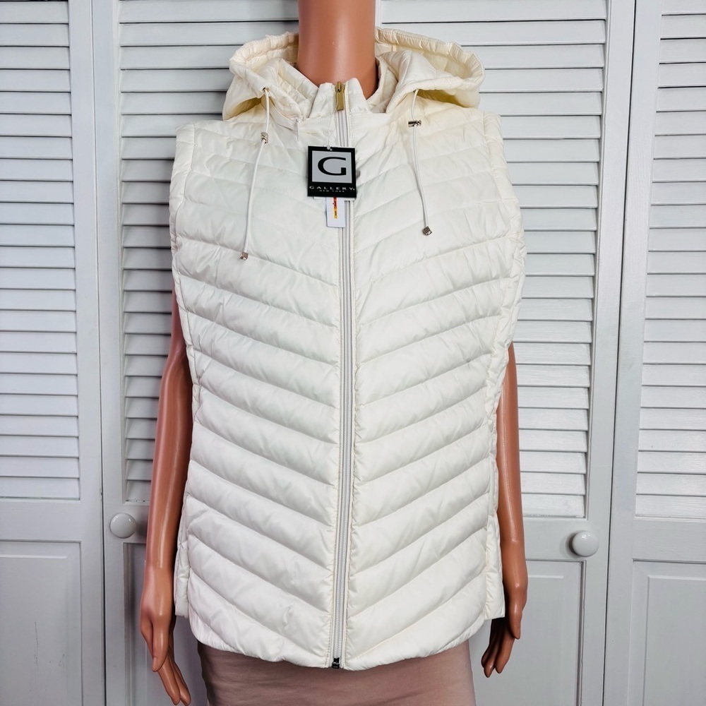 New GALLERY Ivory Quilted Puffer Vest Size XXL